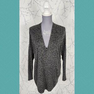 Joie Gray Leopard Print Wool Cashmere Blend Knit V-Neck Top